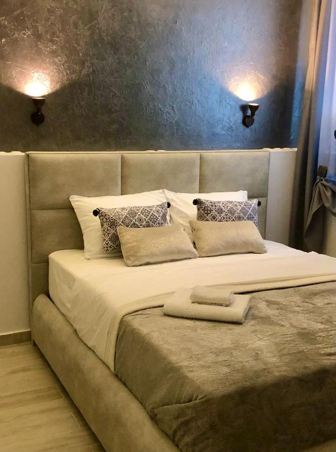 Appartamento Helen Luxury Happy House Atene Esterno foto